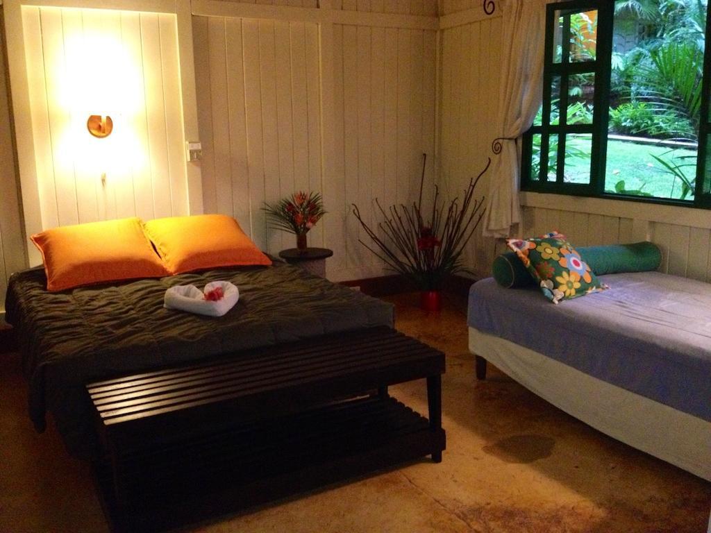 Hotel Villas Gaia Uvita Ruang foto
