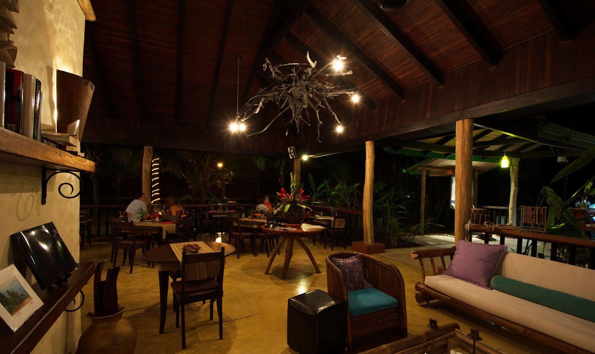 Hotel Villas Gaia Uvita Bagian luar foto