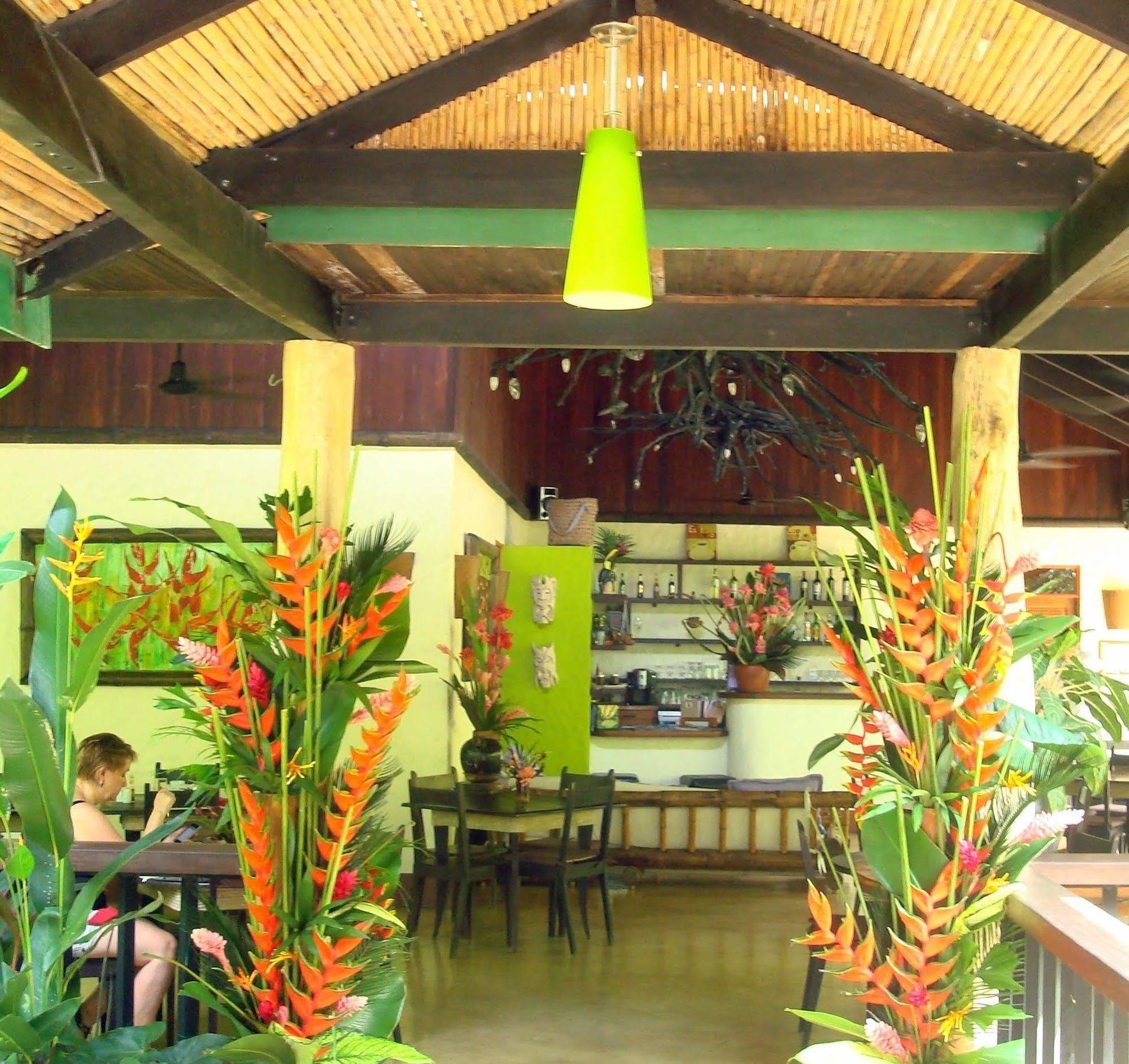 Hotel Villas Gaia Uvita Bagian luar foto