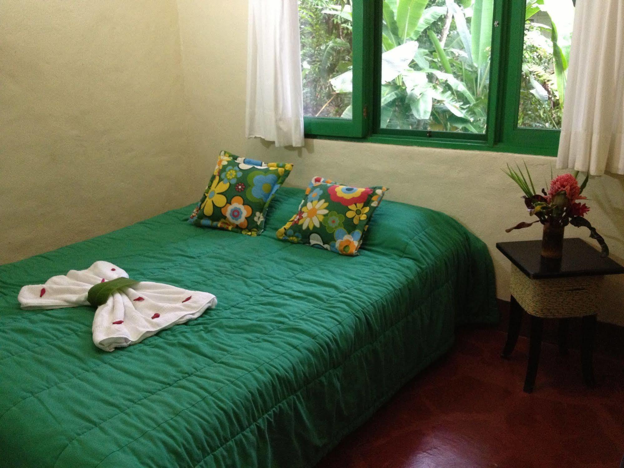 Hotel Villas Gaia Uvita Bagian luar foto