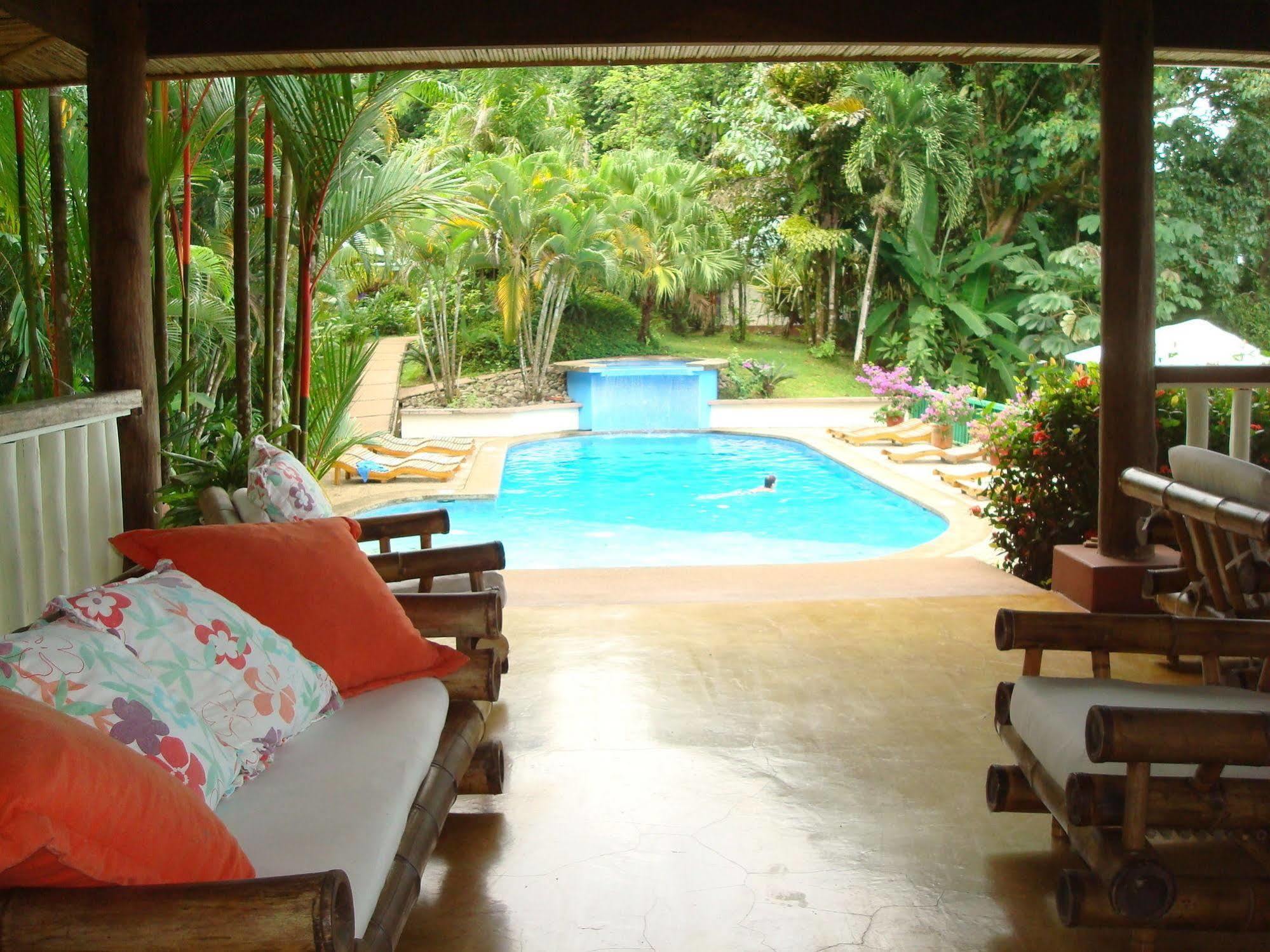 Hotel Villas Gaia Uvita Bagian luar foto