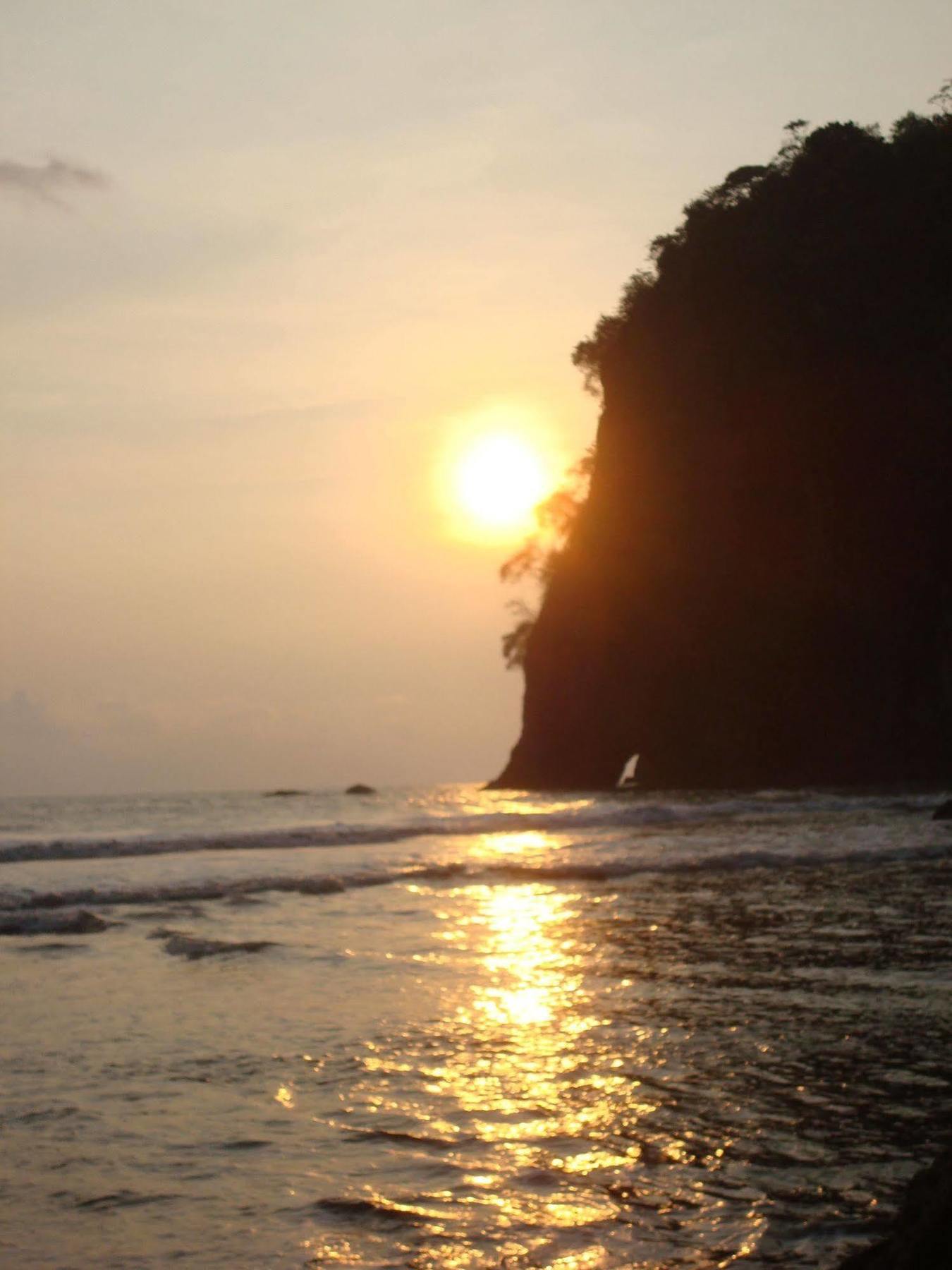 Hotel Villas Gaia Uvita Bagian luar foto