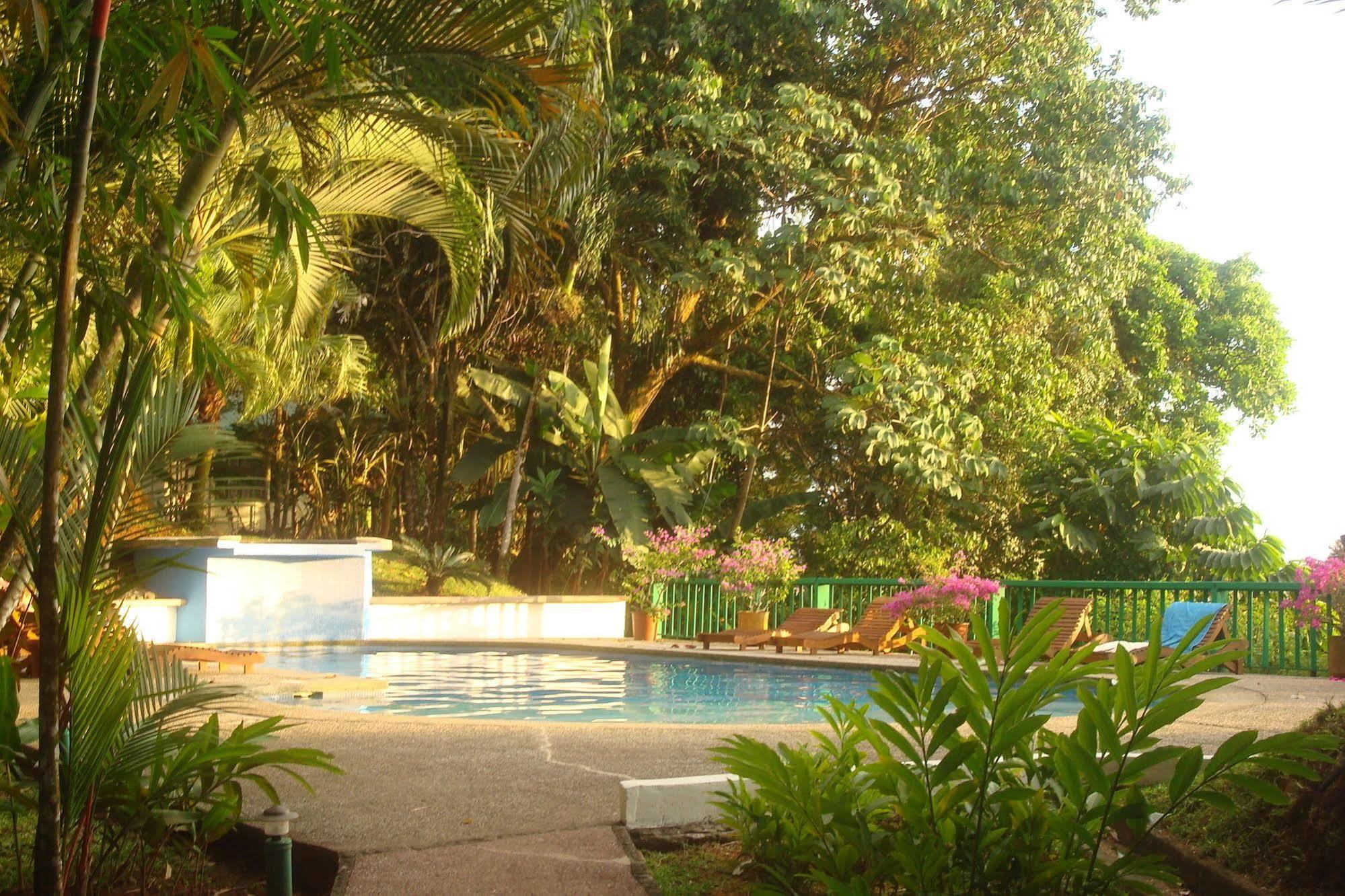 Hotel Villas Gaia Uvita Bagian luar foto